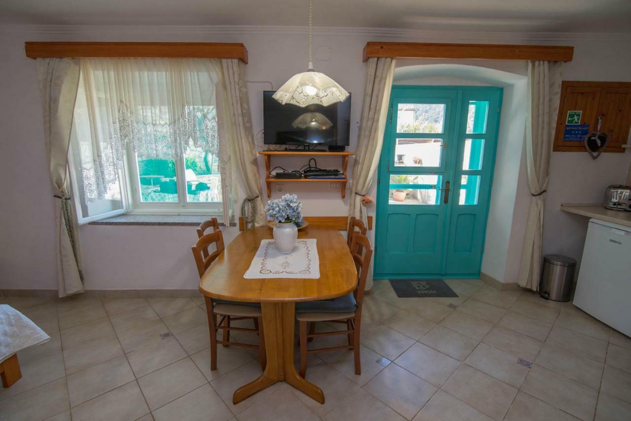 Roberto 2 Apartment Veli Losinj Exterior photo